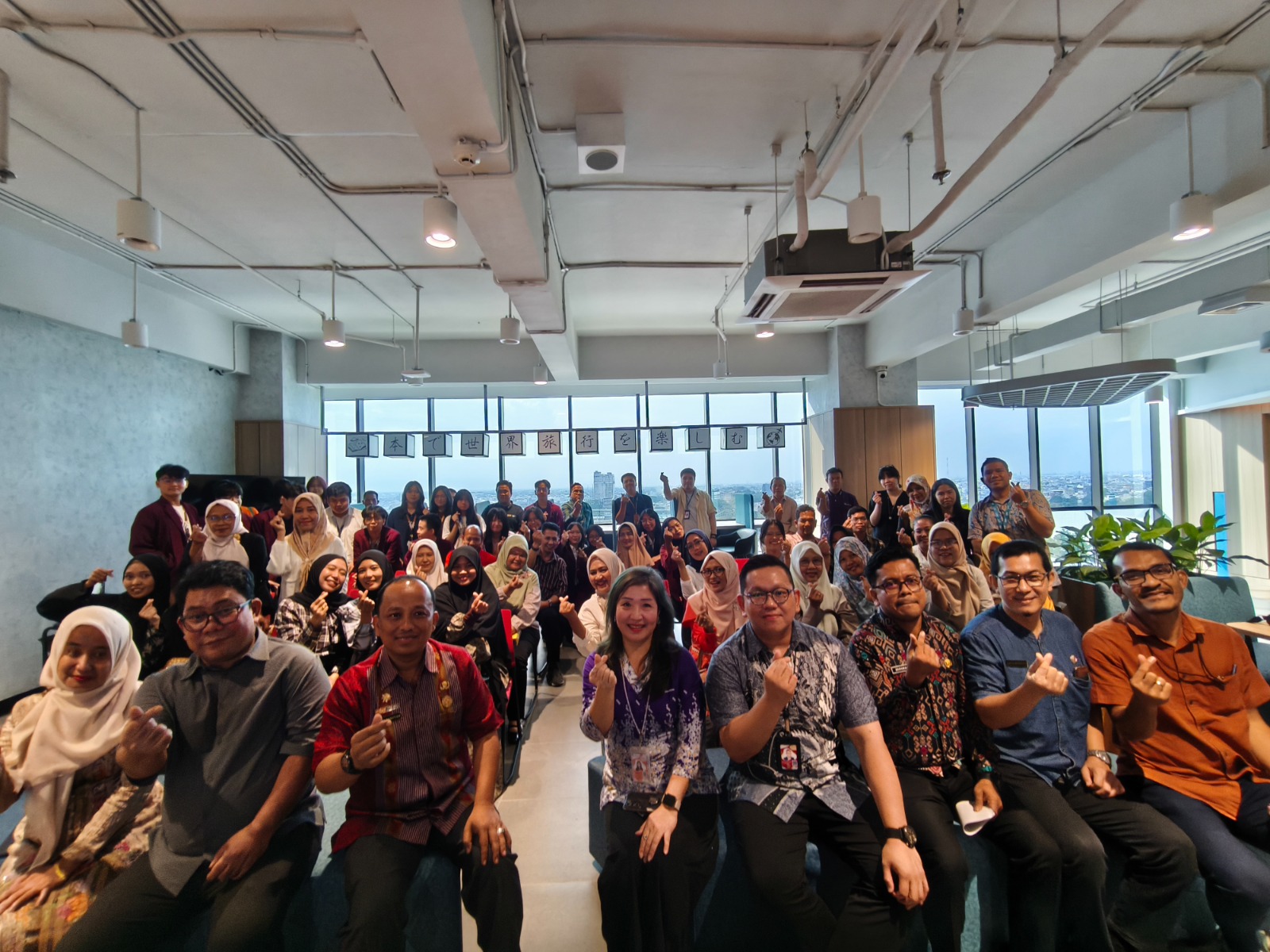 BINUS UNIVERSITY MEDAN & DPMPTSP KOTA MEDAN GELAR ENTREPRENEURIAL EMPOWERMENT 2.0, BEKALI 60 UMKM DENGAN AI DAN STRATEGI EKSPOR